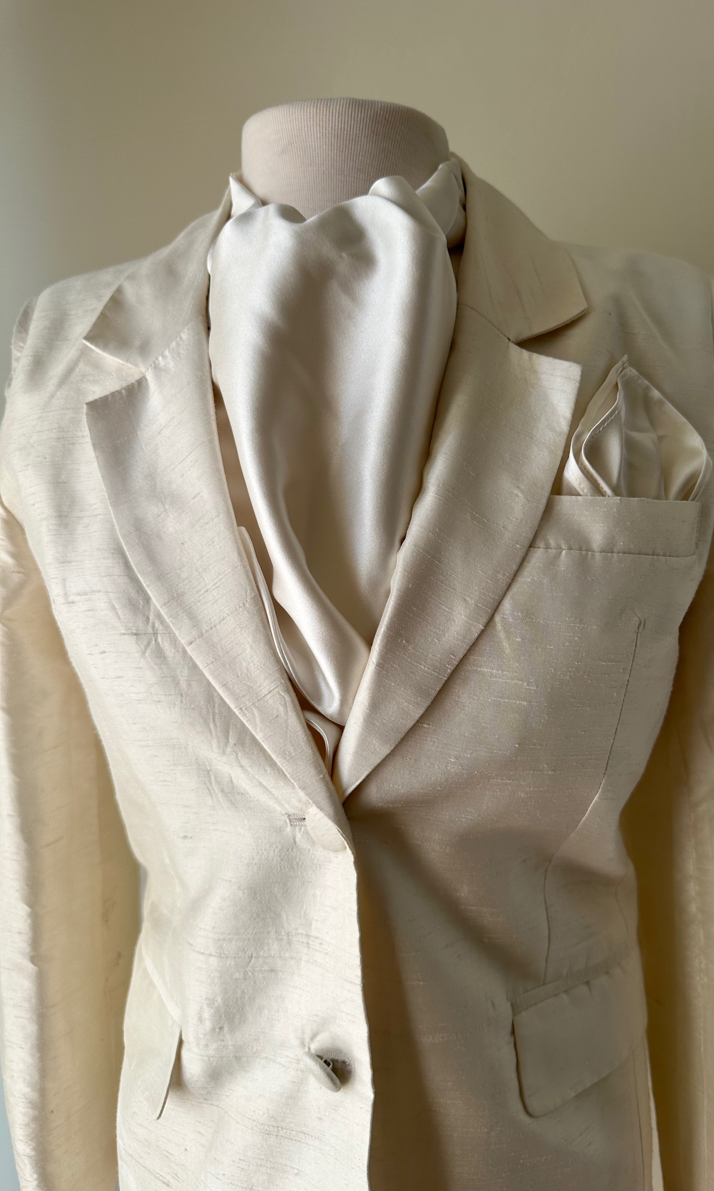 Silk Ascot (WHSL)