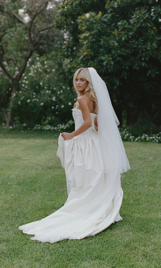 Leone Veil